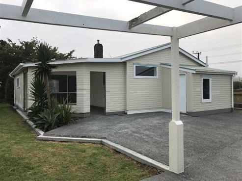 11 Queen Street, Waitara