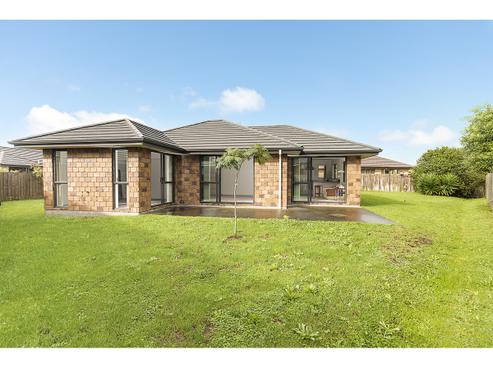 22 Breaker Grove, Waiuku