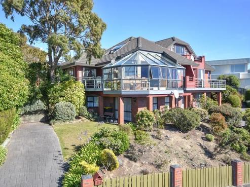 10 Harbour Heights, Waverley