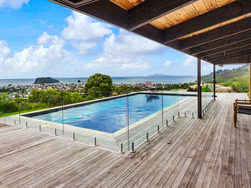 127 Pacific View Drive, Whangamata