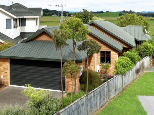31 Friesian Place, Grandview Heights