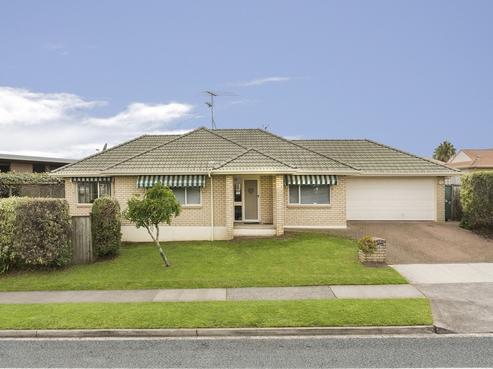 96 Golfland Drive, Golflands