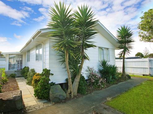 1/18 Kennington Drive, Clendon Park