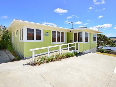 168 Hibiscus Coast Highway, Red Beach