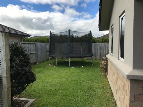 35 Sexton Road, Huntington