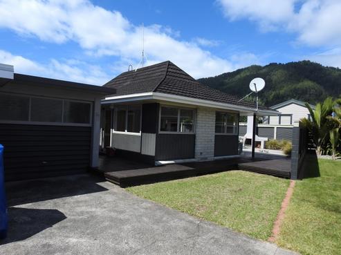 3B Monarch Grove, Pauanui