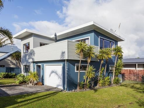 307A Ocean Road, Whangamata
