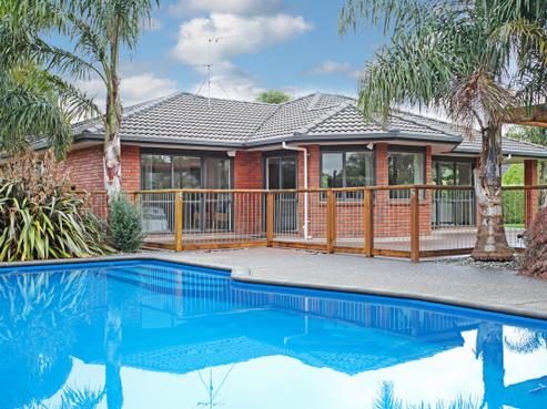 11 Glencairn Place, Buckland