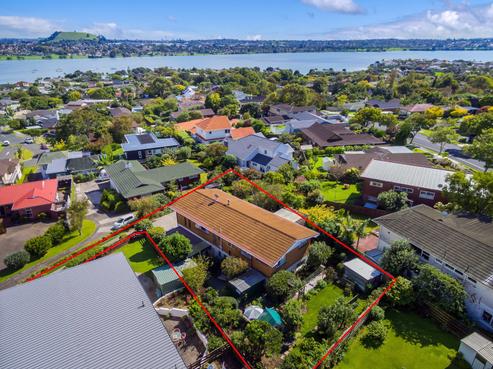 5 Suzetta Place, Sunnyhills