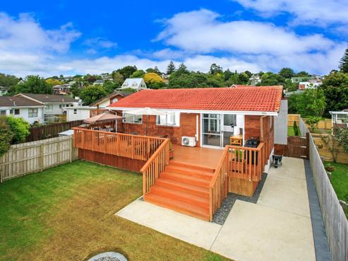1/82 Moore Street, Hillcrest