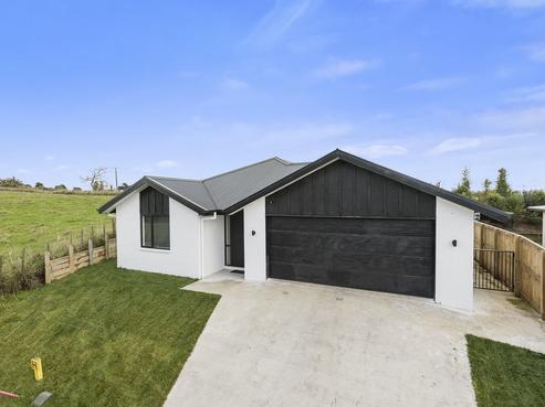 32 Patatee Terrace, Baverstock