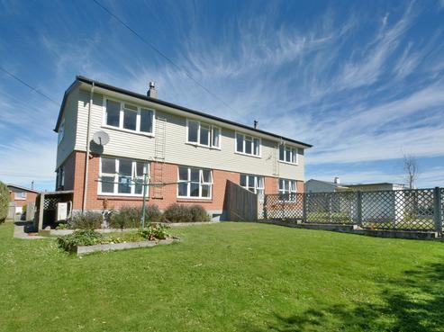 22 Barton Street, Brockville