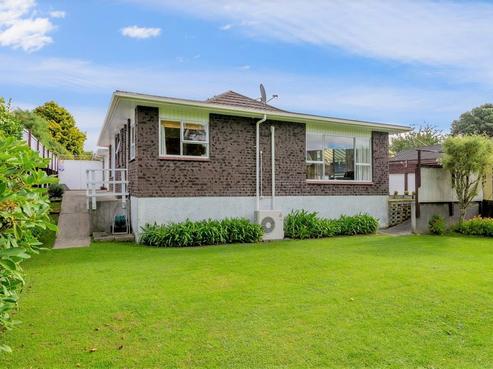 9A Fleetwood Grove, Waikanae