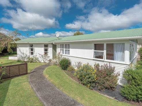6 Clematis Avenue, Pukete
