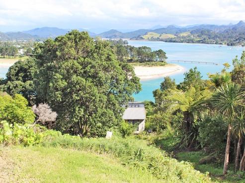 191 Paku Drive, Tairua