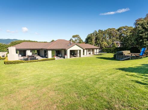 8 Rae Lane, Paraparaumu Beach
