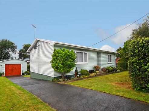 11 Nile Road, Kelston