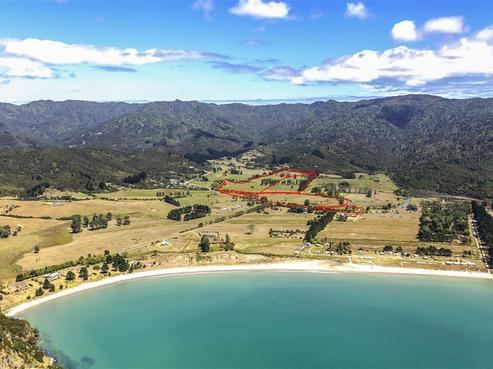 1231 Kennedy Bay Road, Tuateawa