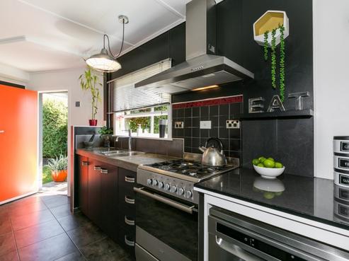 1412 Caroline Road, Mayfair