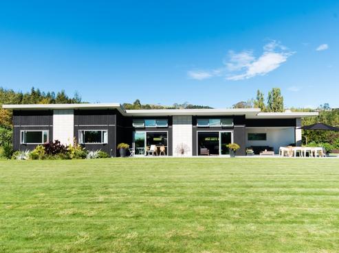37 Tauroa Valley, Havelock North