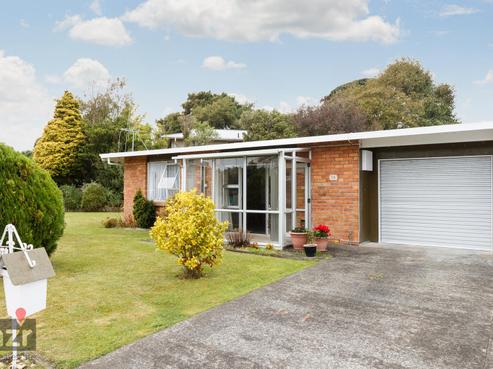 75 Fairview Avenue, Feilding