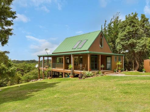 532 Owhiwa Road, Parua Bay