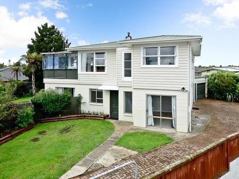14 Joanna Place, Deanwell