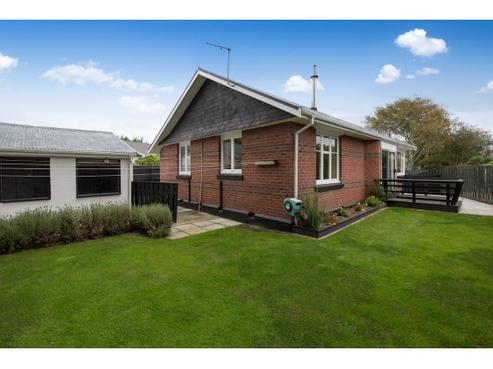 1/90 Balrudry Street, Avonhead
