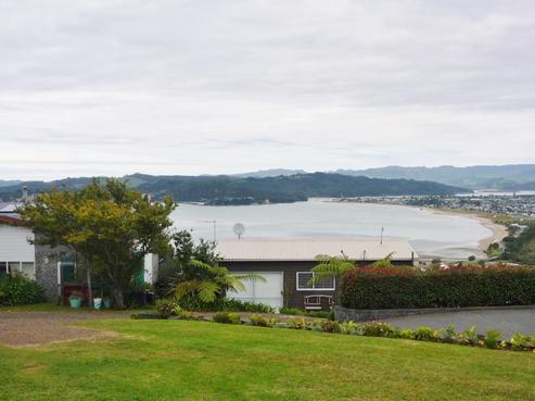 71 Centennial Drive, Whitianga