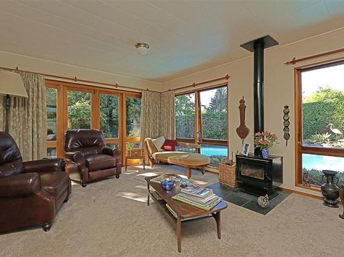 11 Aotea Crescent, Havelock North