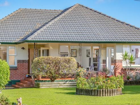 54 Garden Road, Avalon