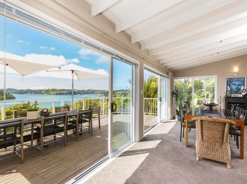 49 Beach Street, Sandspit