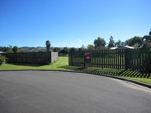 9 Latham Stubbs Crescent, Waipawa