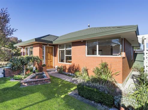 2/107 Middlepark Road, Sockburn