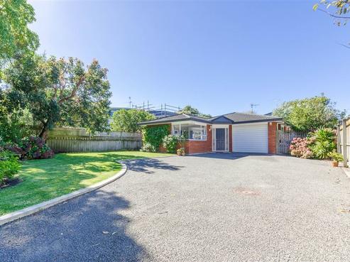 33A Wharemauku Road, Raumati Beach