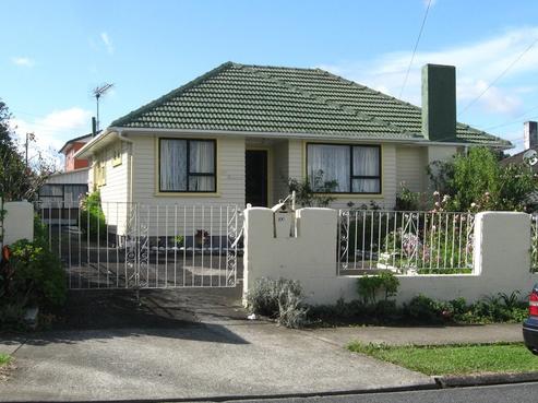 100 Fisher Crescent, Otara