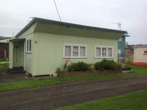 35 Fourth Avenue, Urenui