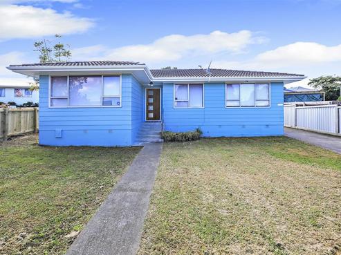 15 Aden Place, Clendon Park