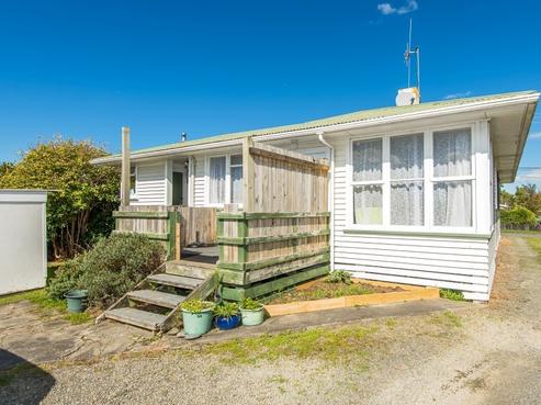 42 Mill Street, Marton