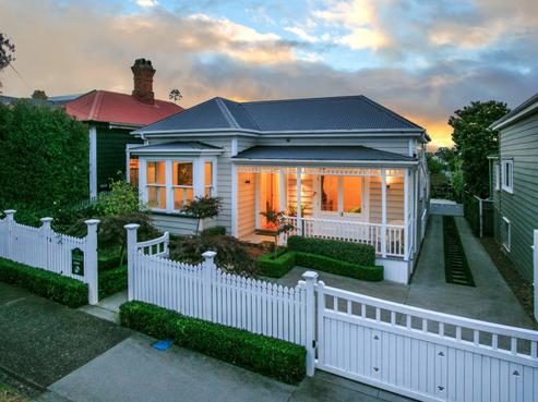27 Albert Road, Devonport