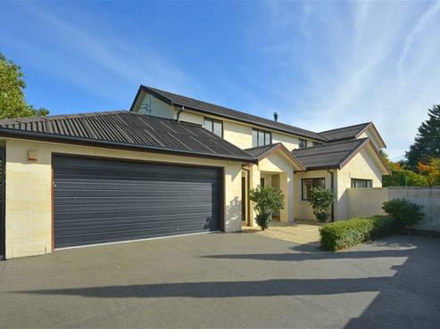 4 Stableford Green, Burnside