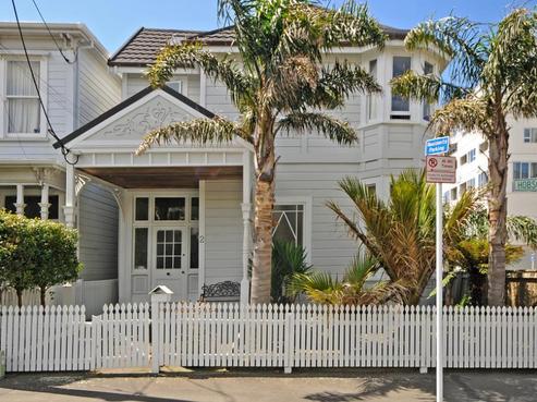 2 Hobson Street, Thorndon