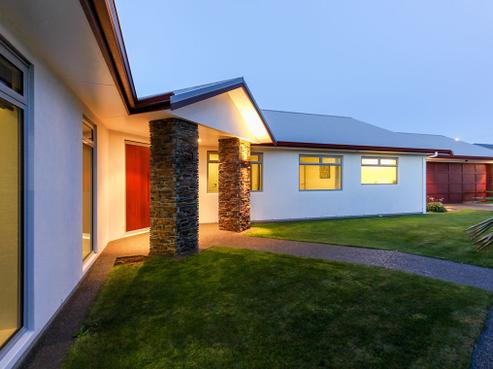 4 Portland Drive, Highlands Park