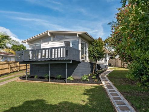 9 Blanche Way, Half Moon Bay