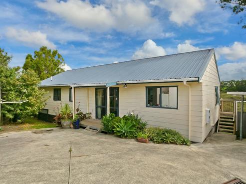 24A Kiernan Place, Kelston