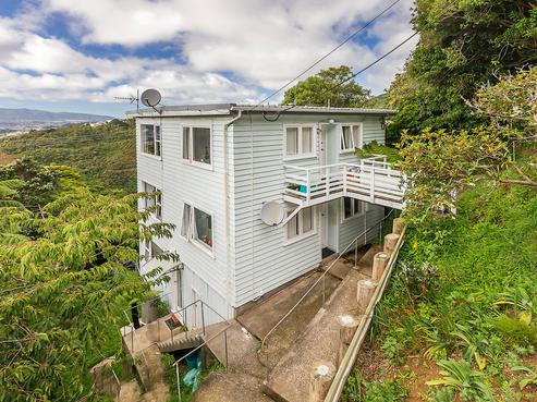 21 Highbury Crescent, Highbury
