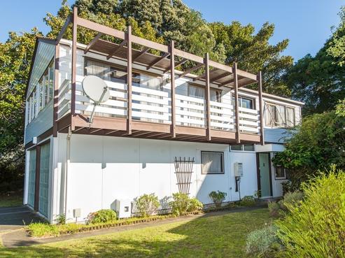 43 Great North Road, Saint Johns Hill