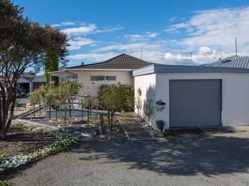 10 Conifer Court, Richmond