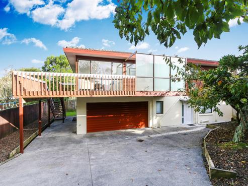 2/127 Moore Street, Howick