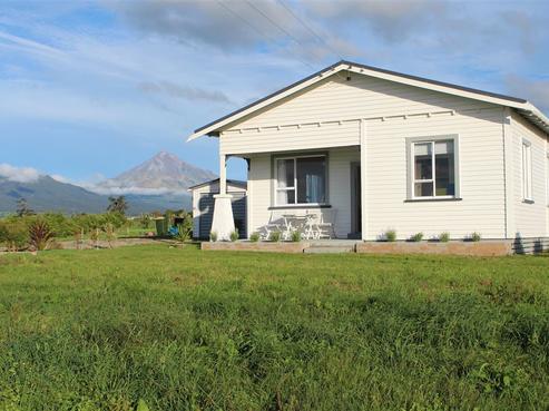 7506 South Road, Okato